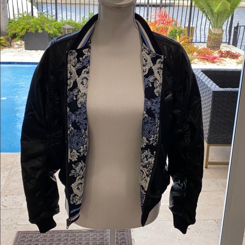 BlankNYC reversible bomber jacket - Picture 3 of 6